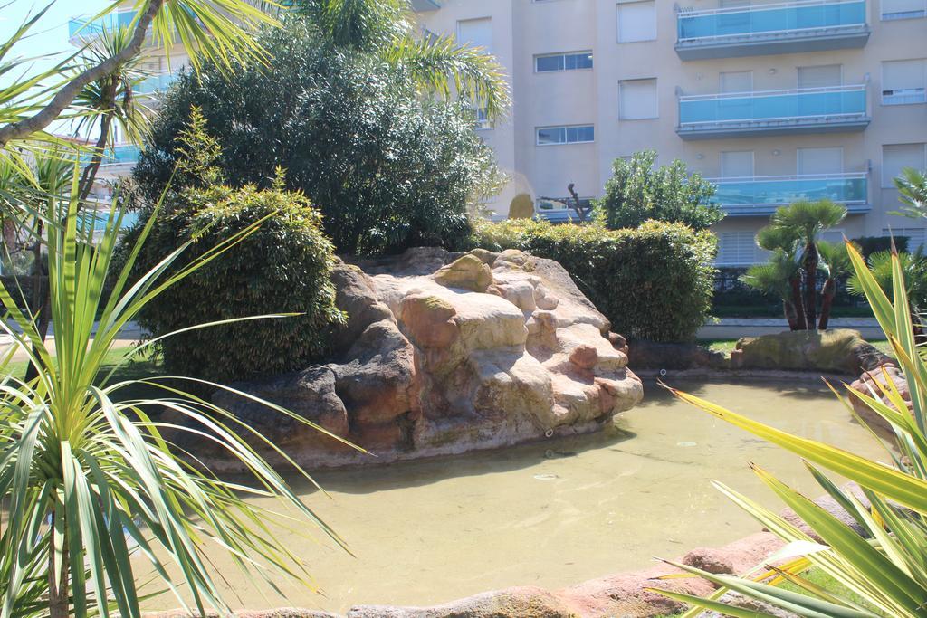 Los Juncos De Pineda Park 萨洛 外观 照片